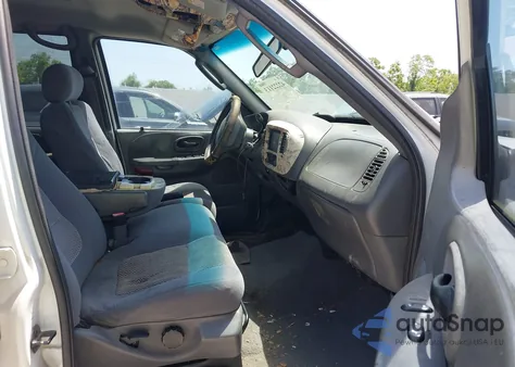 2003 Ford F-150 Lariat/Xlt из США, поврежденный, VIN 1FTRW08L43KD98052